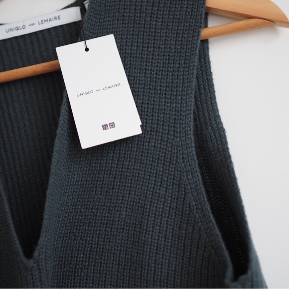 Lemaire wool vest Uniqlo premium lambswool sleeveless sweater - Picture 5 of 7